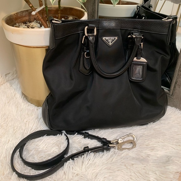 Authentic Prada Satchel Bag in Very Good Condition - Picture 3 of 14